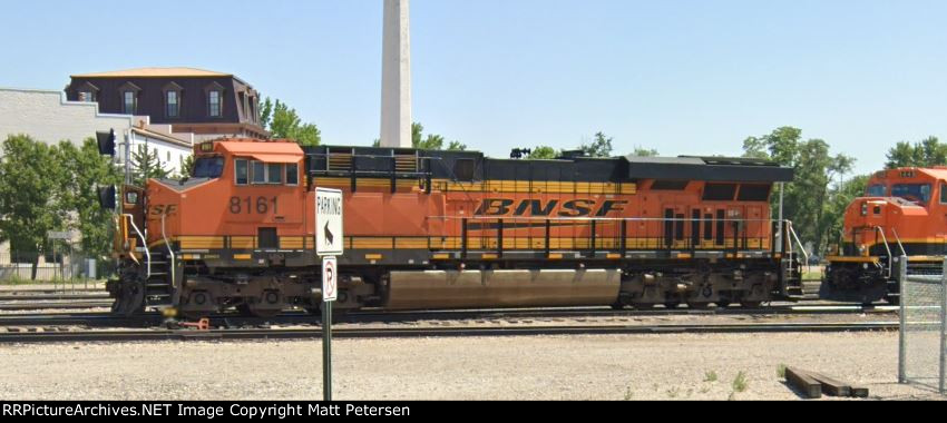 BNSF 8161